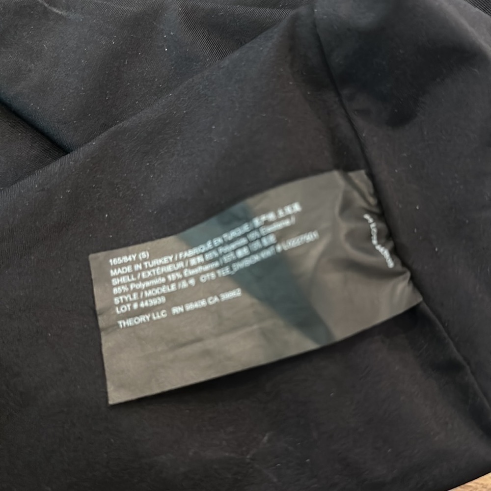 Theory Off The Shoulder Tee in Stretch Knit Black Small - Picture 5 of 9